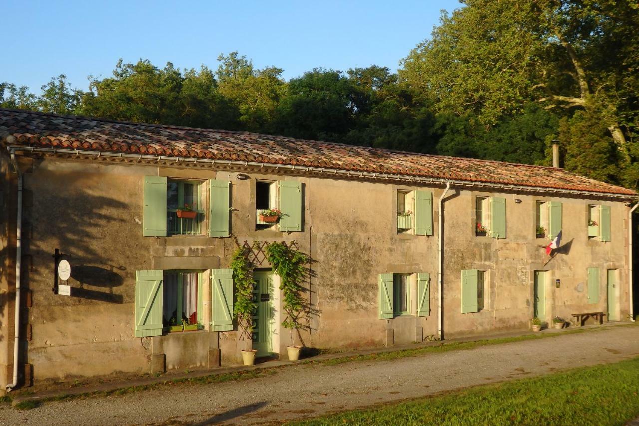 La Bonne Planque - Maison Eclusiere De La Planque Mas-Saintes-Puelles Dış mekan fotoğraf